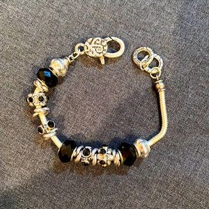 Beaded Charm Slider Bracelet Silver & Black Beads